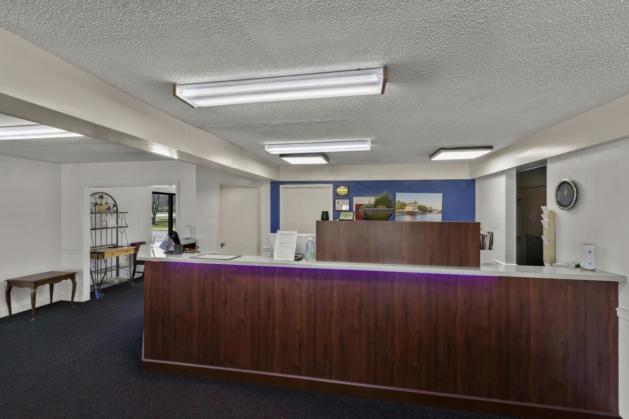 Americas Best Value Inn אדנטון מראה חיצוני תמונה